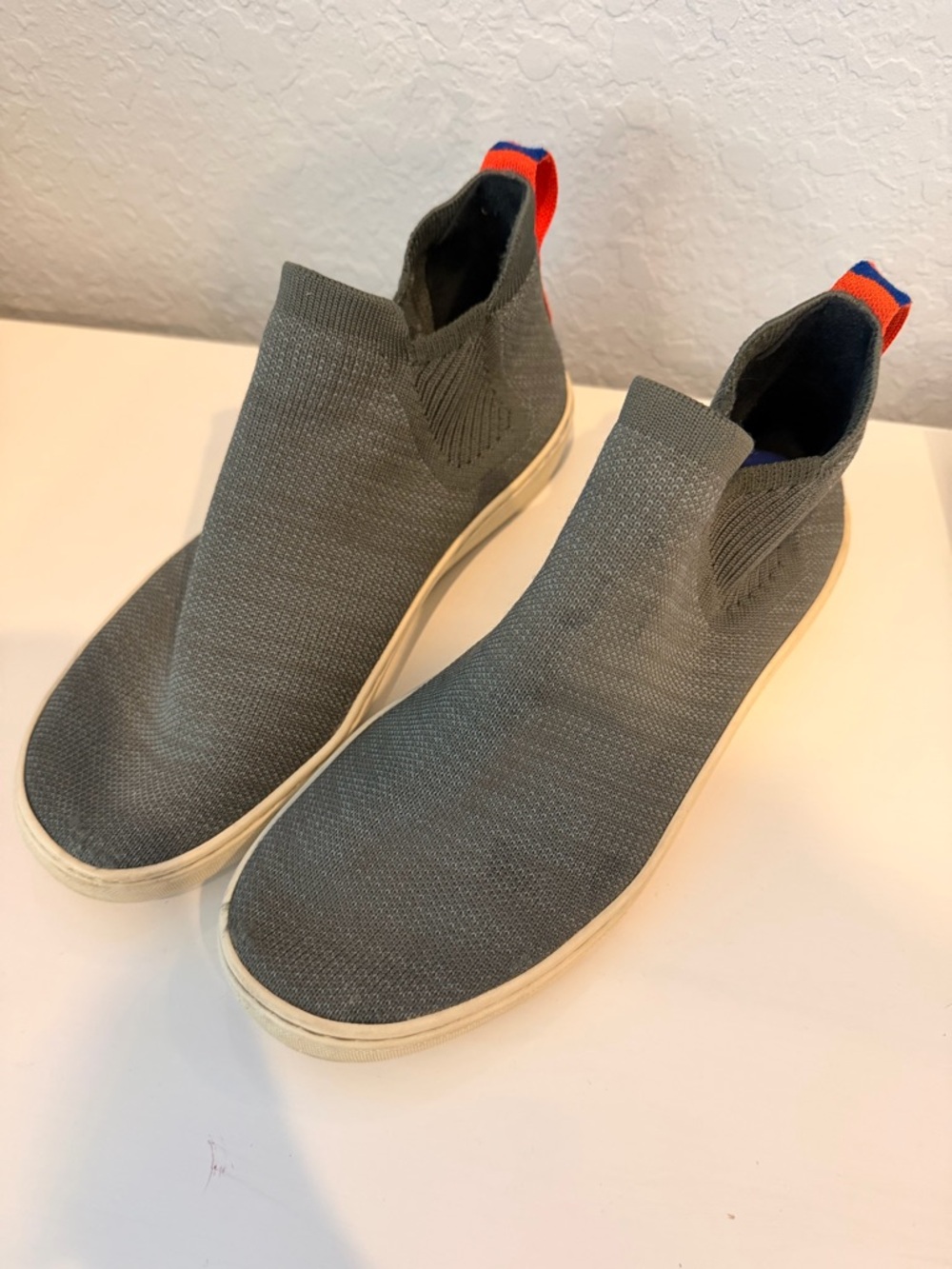 Rothy's The Chelsea Gray Fog Melange Pull On Ankle Boots
Women's Size 7.5